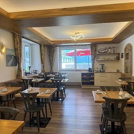 Seerose Wolfgangsee Hotel 3*
