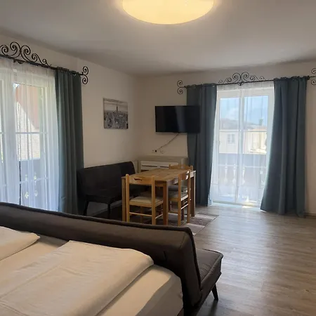 Hotel Seerose Wolfgangsee 3*