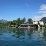 Seerose Wolfgangsee מלון Saint Wolfgang